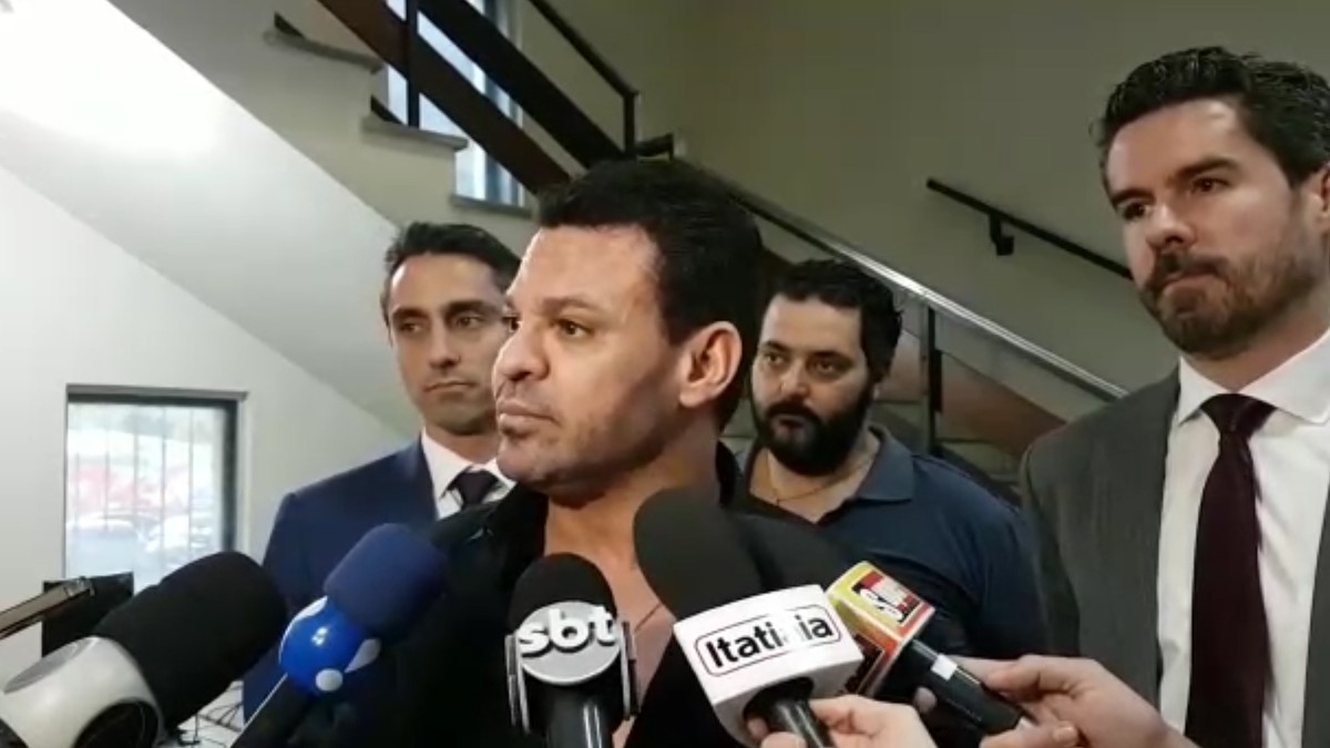 Advogado pede afastamento de delegado de inquérito em que Eduardo Costa é investigado | Minas Gerais