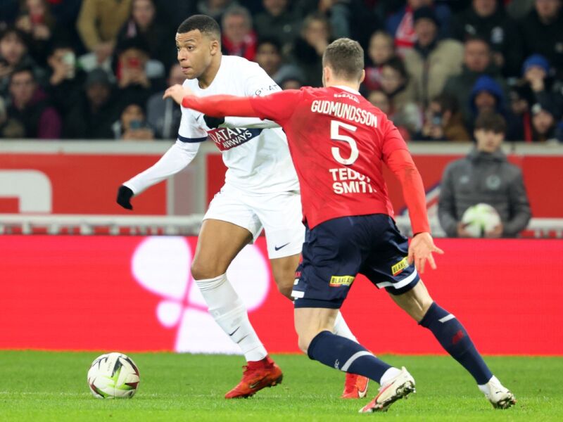 PSG cede empate nos acréscimos contra Lille mas aumenta vantagem na liderança