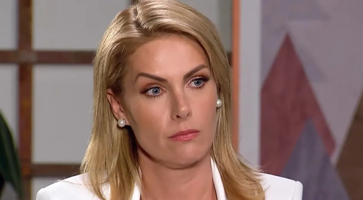 Ana Hickmann: Valorizando a Privacidade em MeuSiteBrasil.com.br