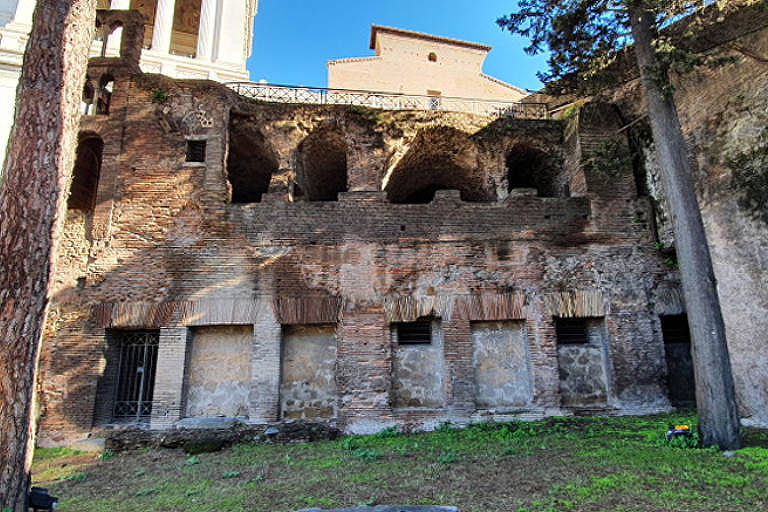 Condomínio residencial nasceu na Roma antiga – 23/02/2024 – Mercado