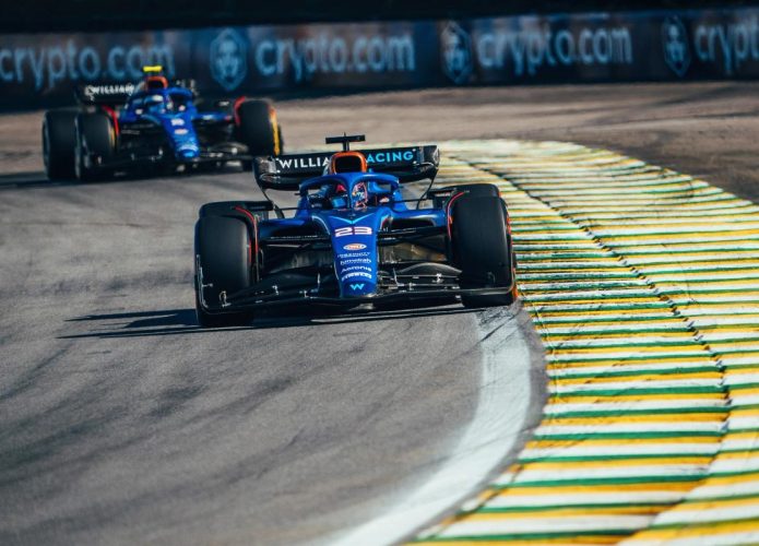 Chefe na F1 se choca ao descobrir que equipe usava o Excel