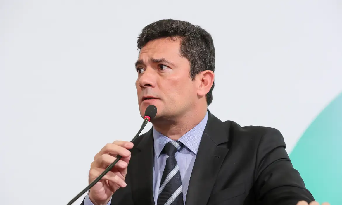 TRE-PR começa a julgar cassação de Sergio Moro, e relator vota contra