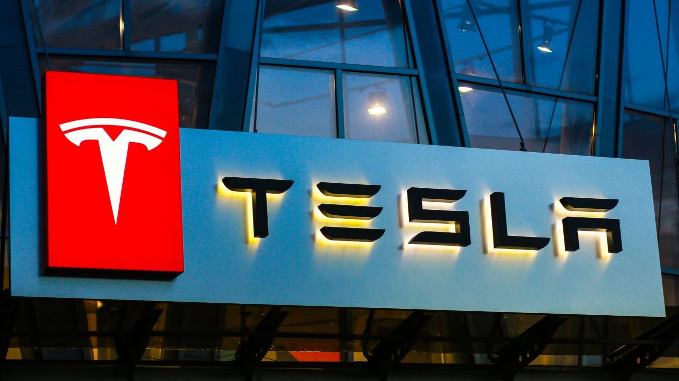 Preços da Tesla foram mais altos mês-a-mês em abril